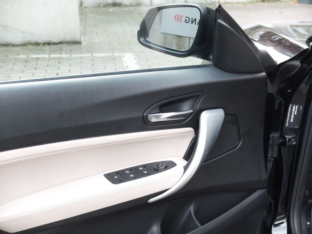 BMW 218 2015