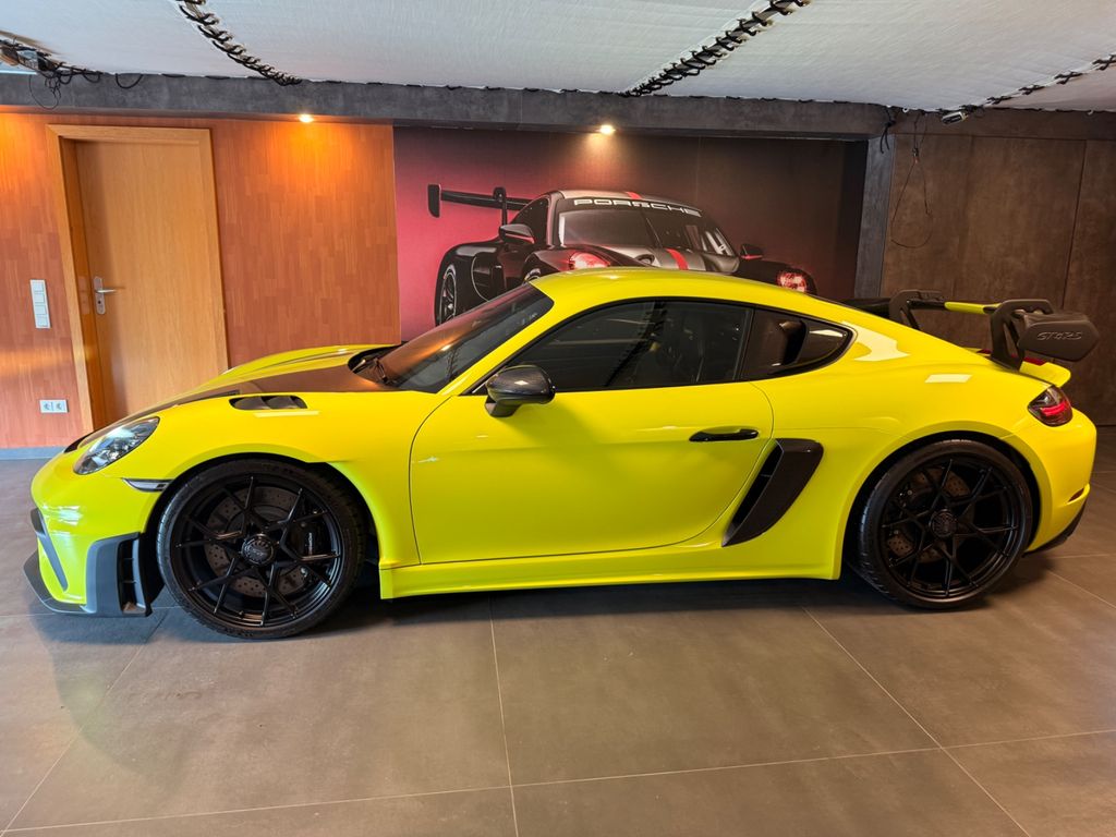 Porsche Cayman 2025