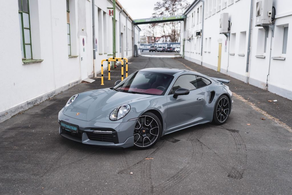 Porsche 911 2024