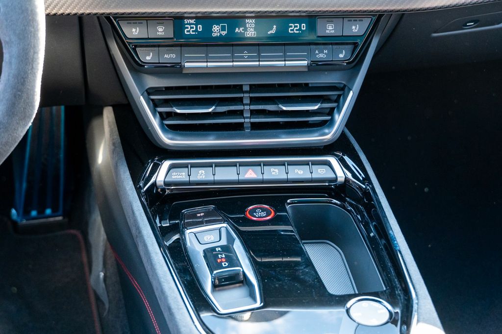 Audi RS e-tron GT 2023