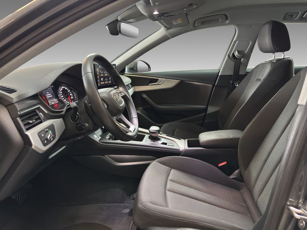 Audi A4 2021