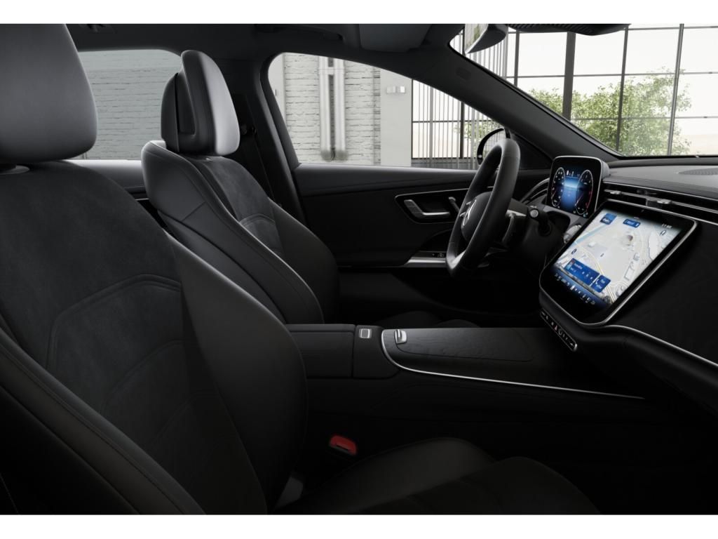 Mercedes-Benz E 220 2025