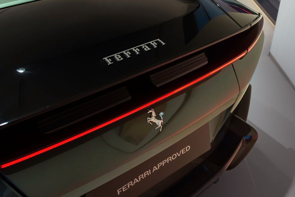 Ferrari 12Cilindri 2024