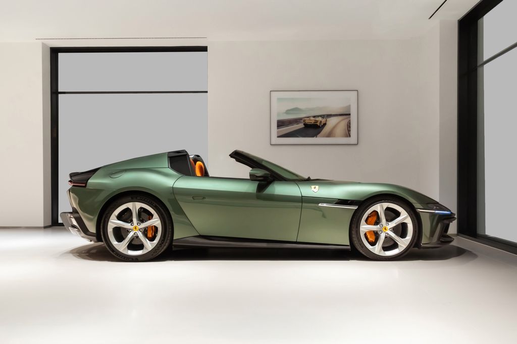 Ferrari 12Cilindri 2024