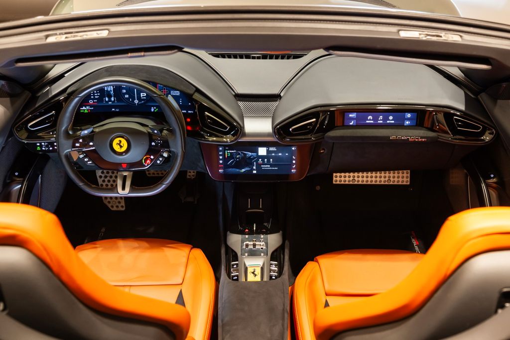 Ferrari 12Cilindri 2024