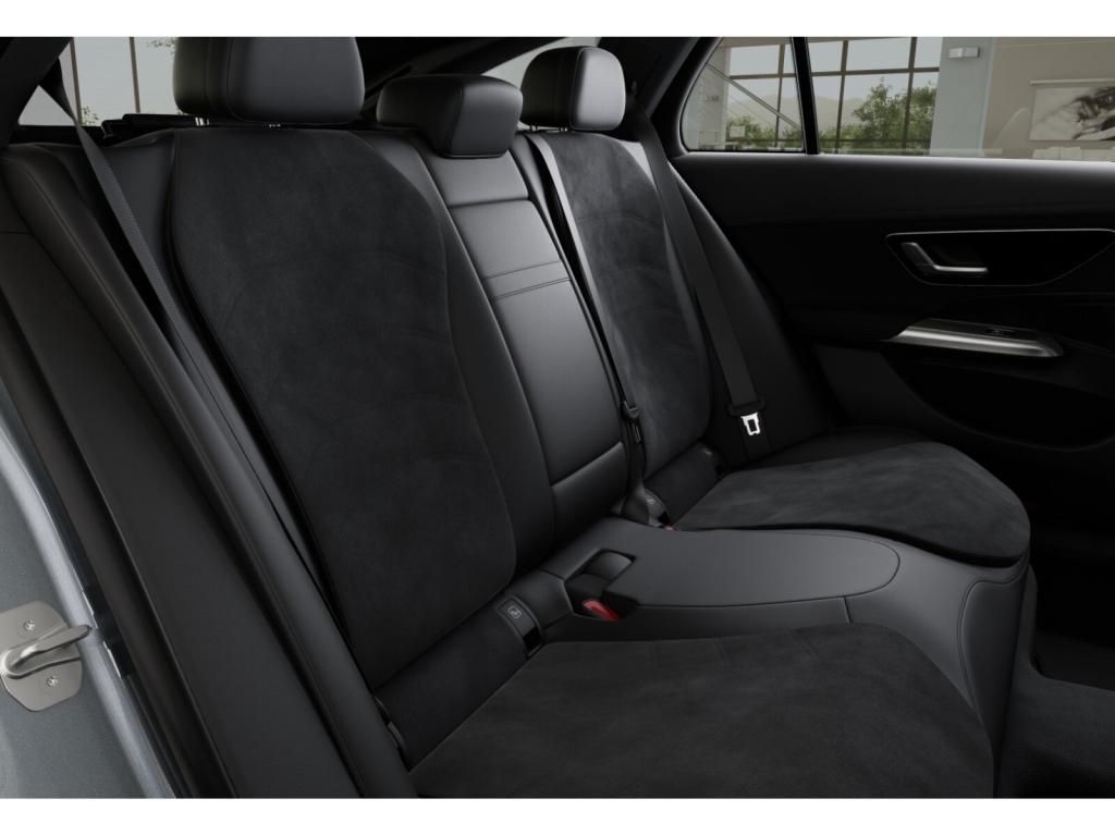 Mercedes-Benz E 220 2025