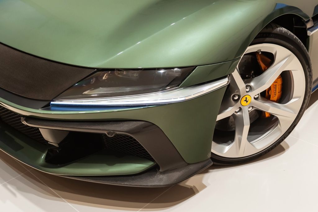 Ferrari 12Cilindri 2024