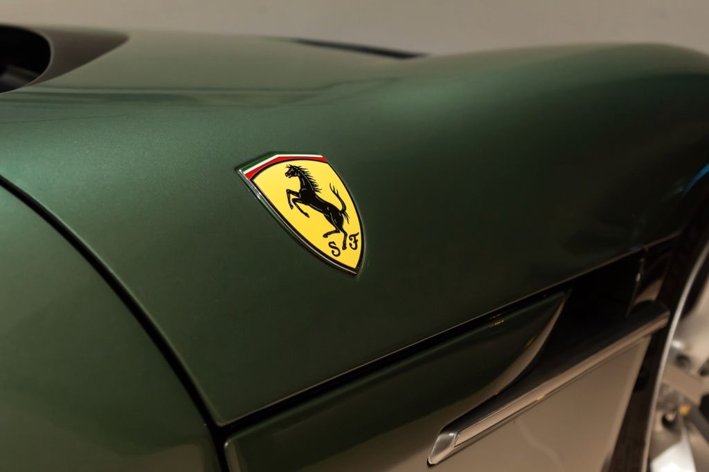 Ferrari 12Cilindri 2024