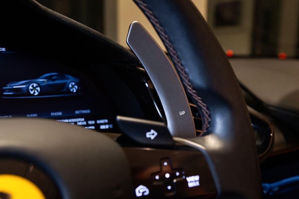 Ferrari 12Cilindri 2024