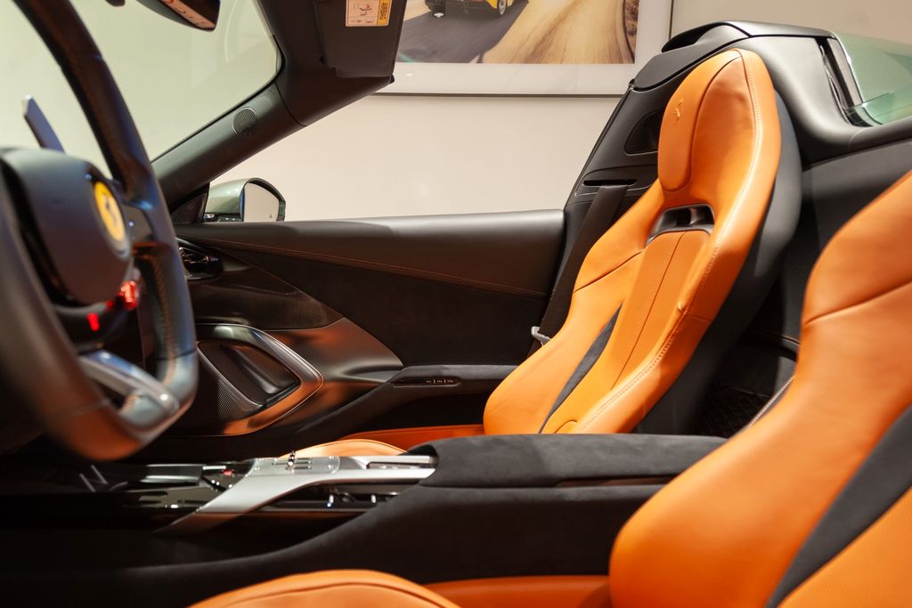 Ferrari 12Cilindri 2024