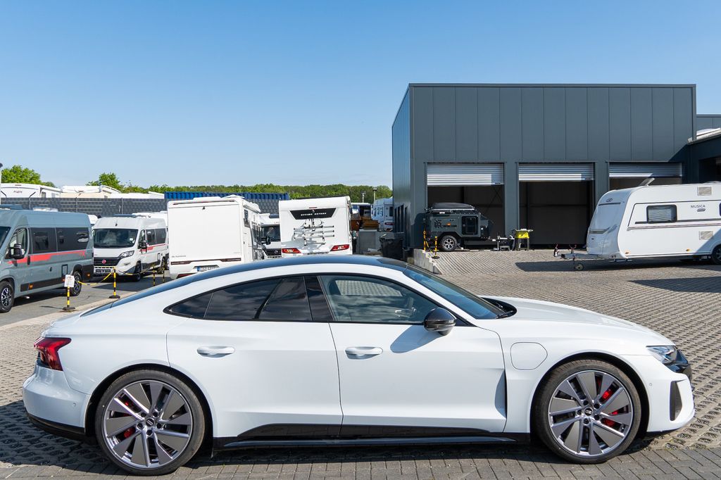 Audi e-tron GT 2023