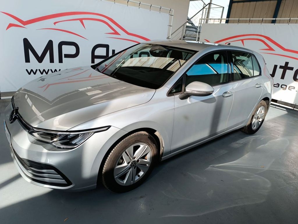 Volkswagen Golf 2021