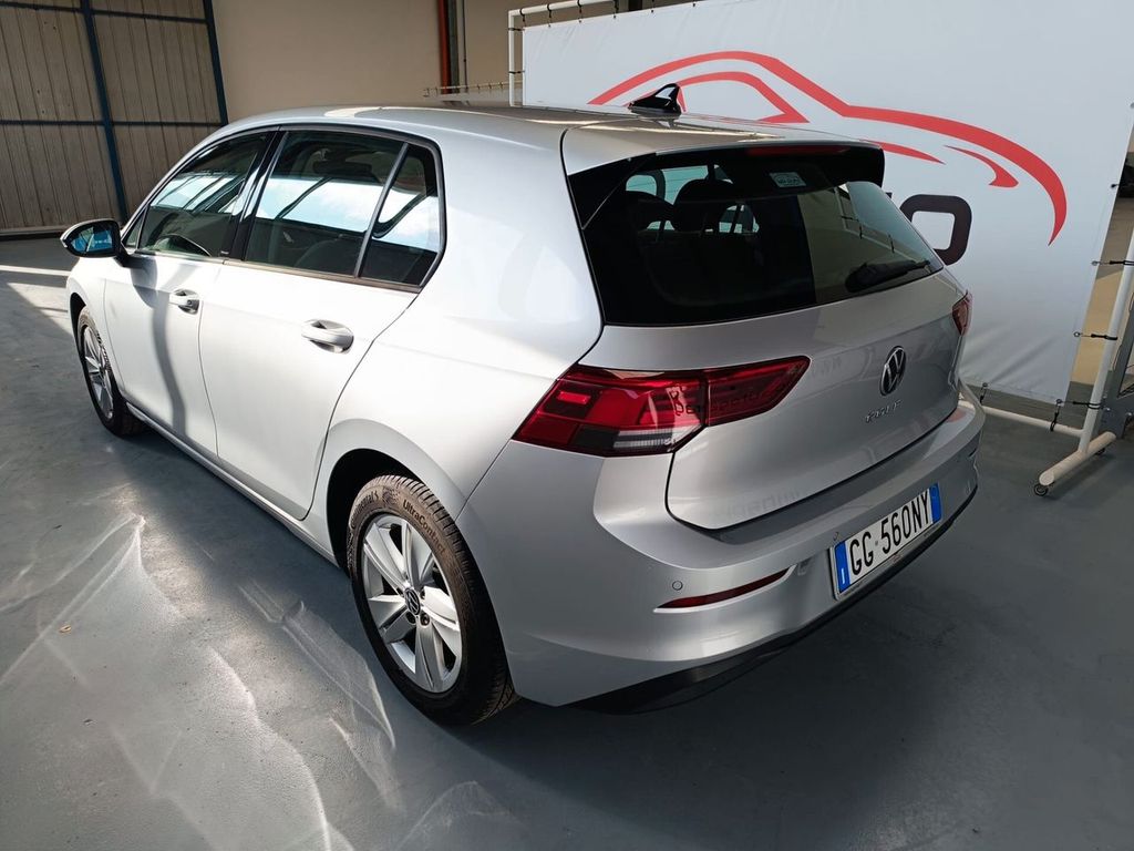 Volkswagen Golf 2021