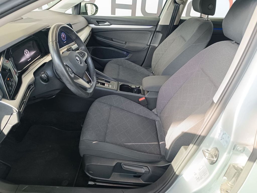 Volkswagen Golf 2021