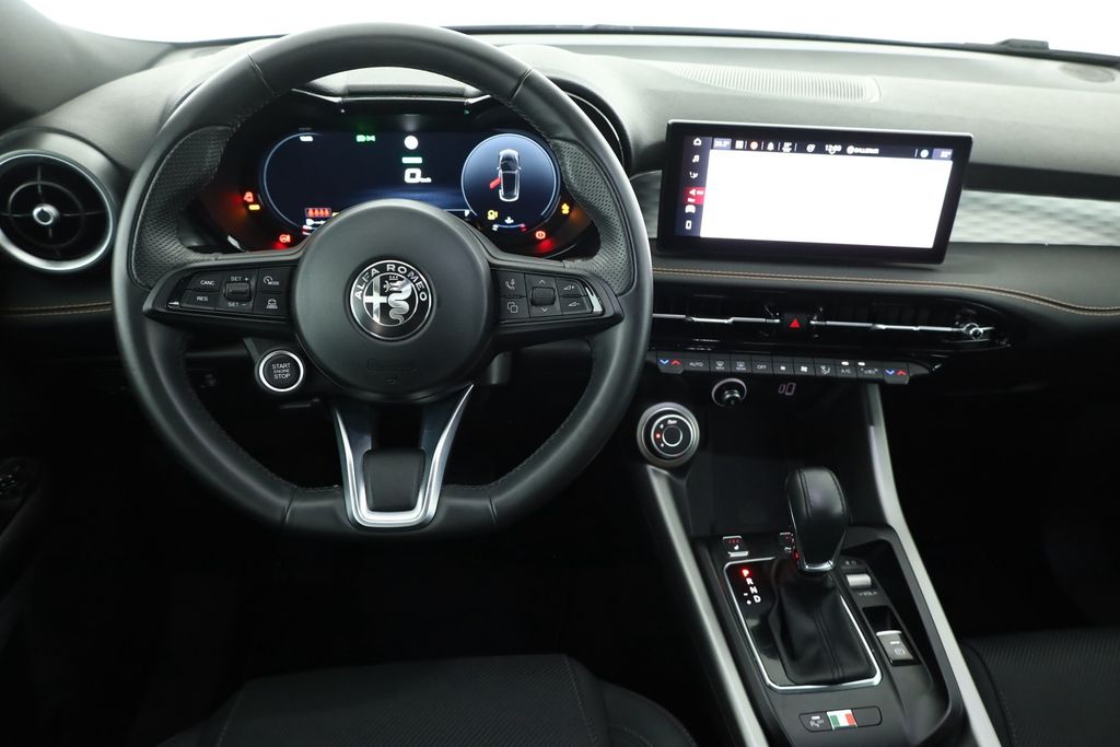 Alfa Romeo Tonale 2024