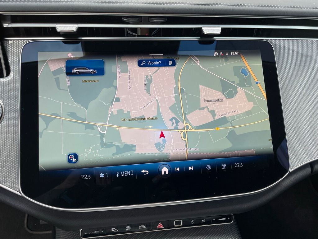 Mercedes-Benz E 300 2025