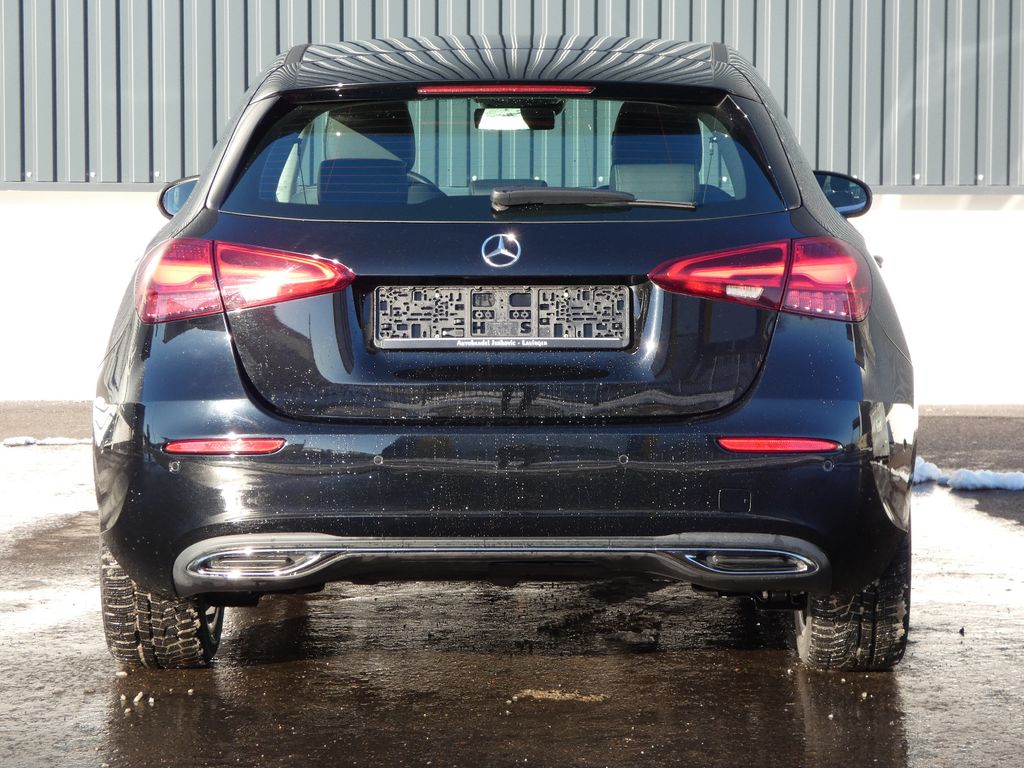 Mercedes-Benz A 180 2023