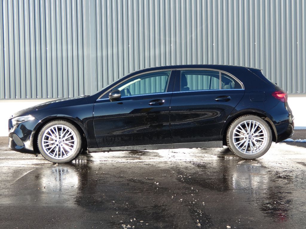 Mercedes-Benz A 180 2023