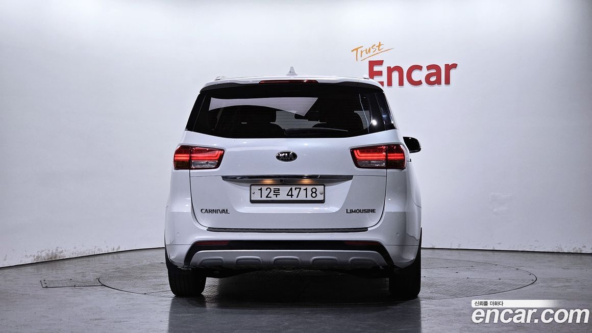 Kia Canival 2018