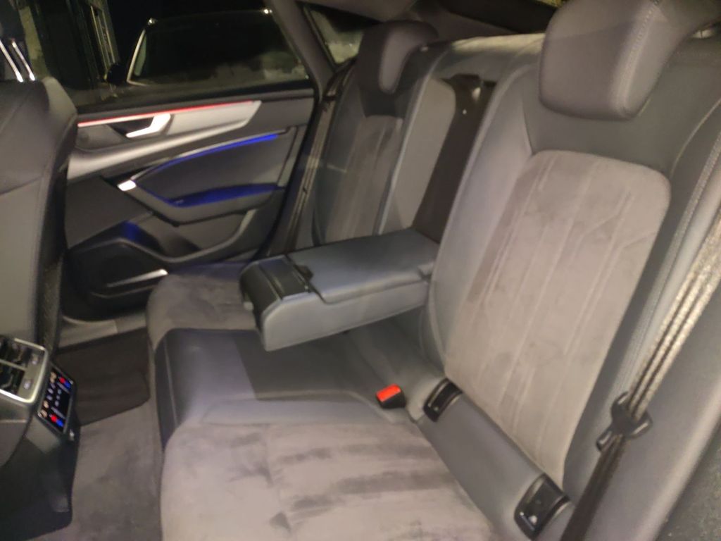 Audi A7 2023