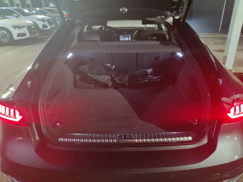 Audi A7 2023