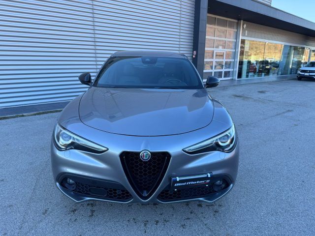 Alfa Romeo Stelvio 2021