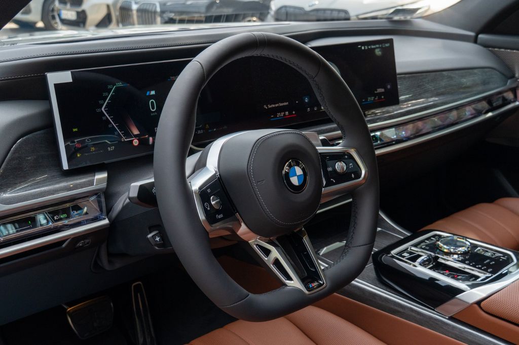 BMW 740 2025