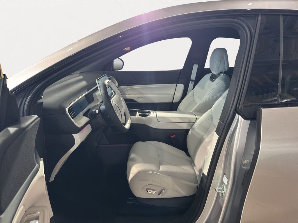 XPENG G6