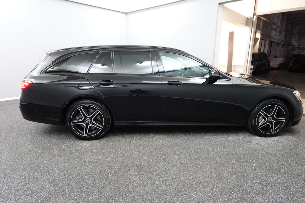 Mercedes-Benz E 300 2022