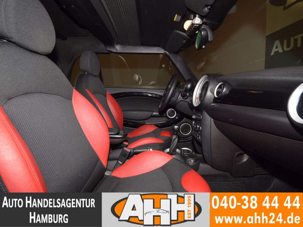 MINI Cooper Cabrio 2012