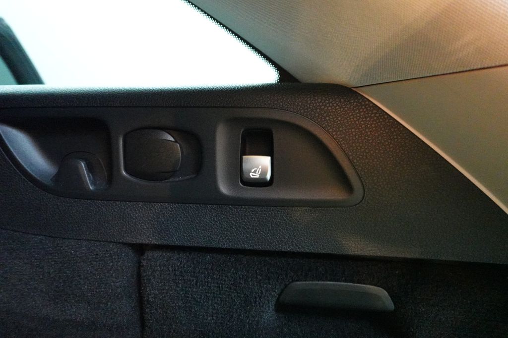 Mercedes-Benz E 300 2022