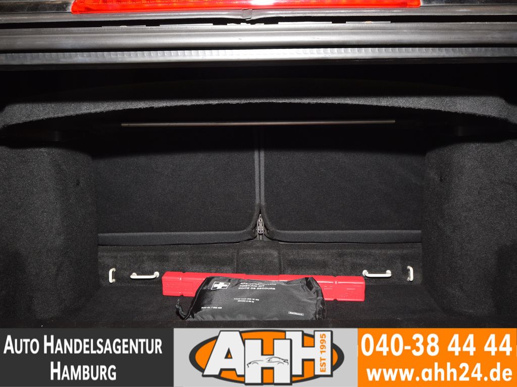 MINI Cooper Cabrio 2012