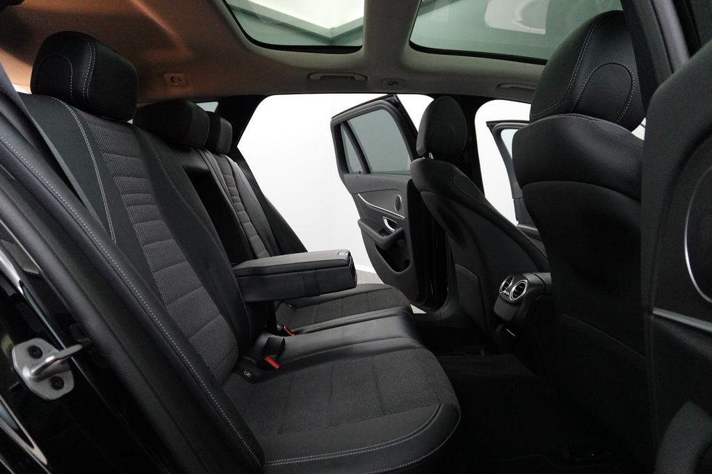 Mercedes-Benz E 300 2022