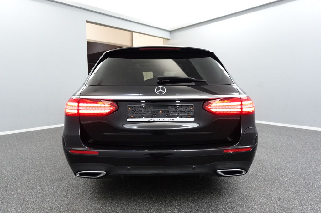 Mercedes-Benz E 300 2022