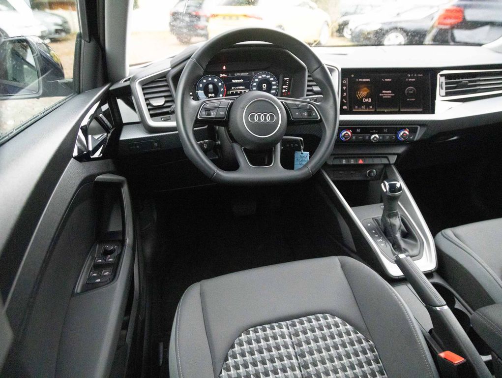 Audi A1 2024