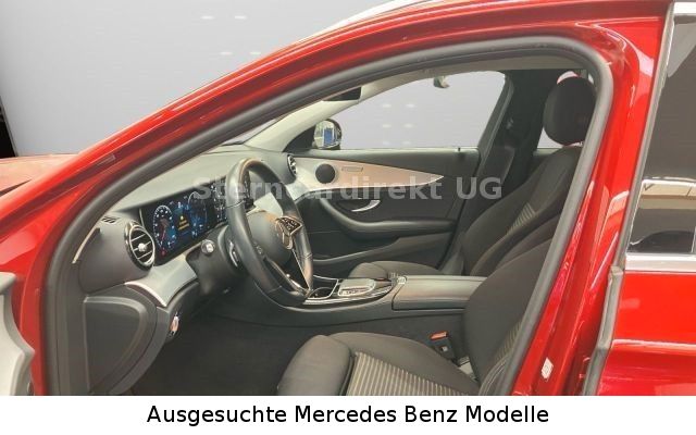 Mercedes-Benz E 300 2022