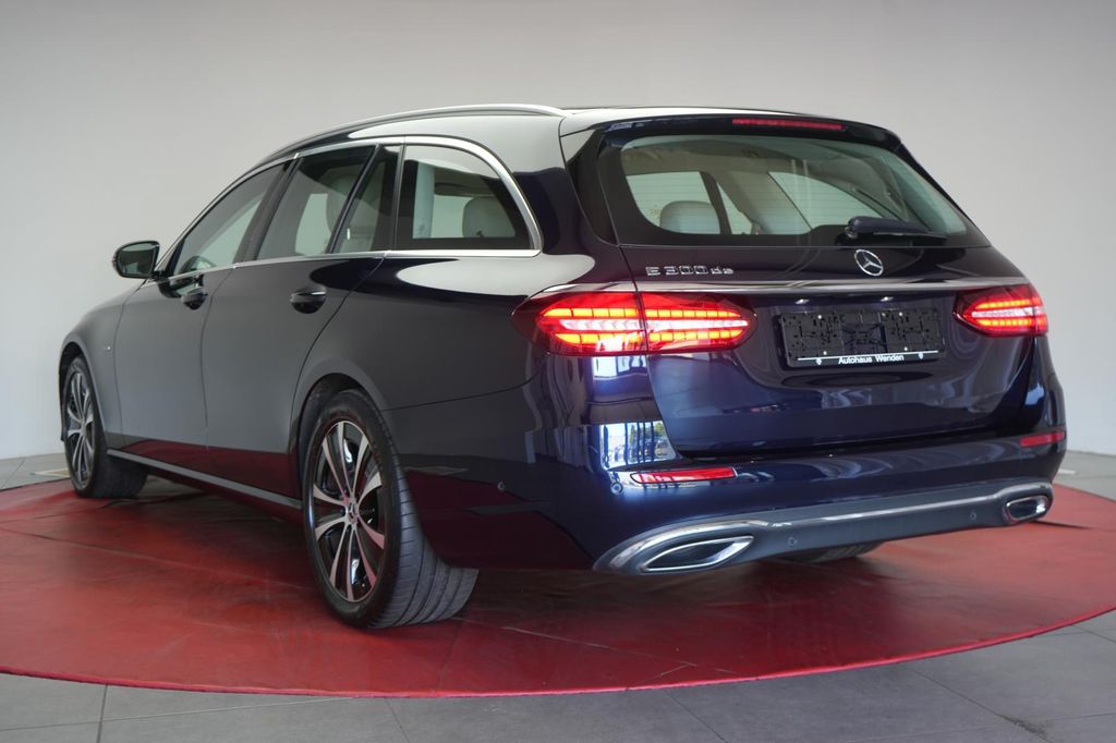 Mercedes-Benz E 300 2021