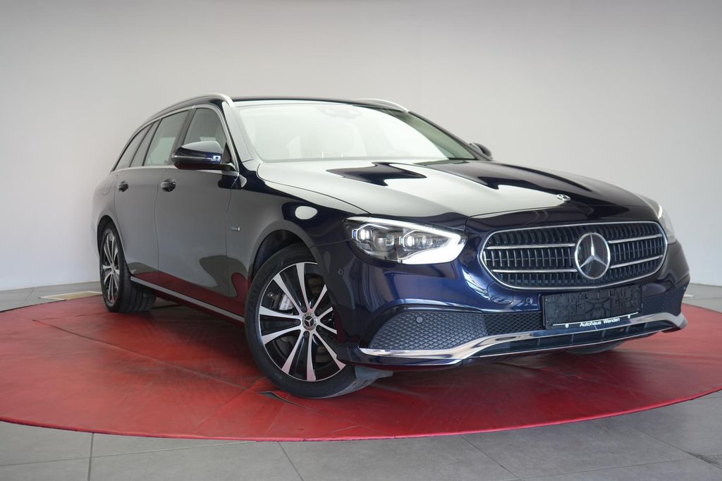 Mercedes-Benz E 300 2021