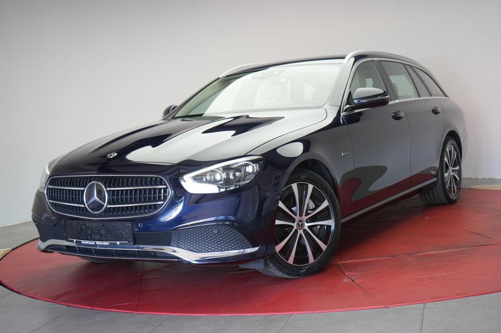 Mercedes-Benz E 300 2021