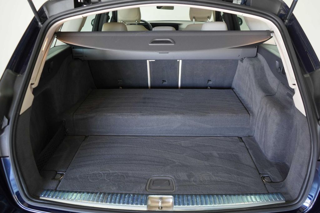 Mercedes-Benz E 300 2021