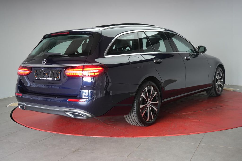 Mercedes-Benz E 300 2021