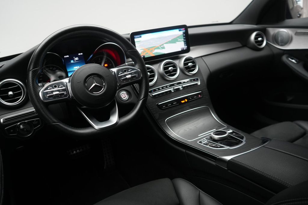 Mercedes-Benz C 300 2020