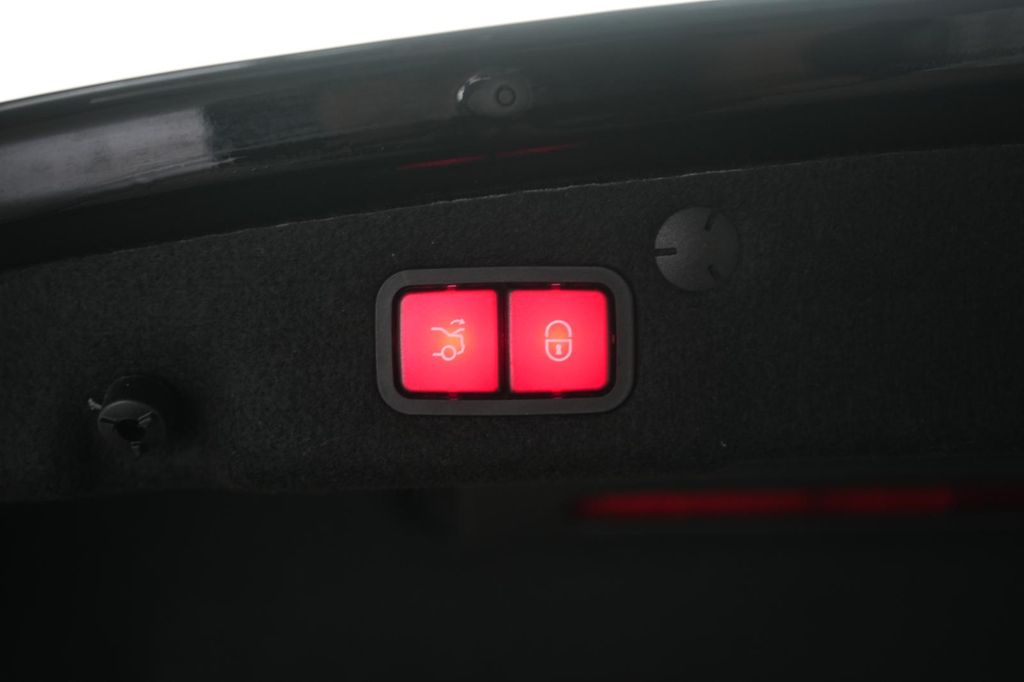 Mercedes-Benz C 300 2020