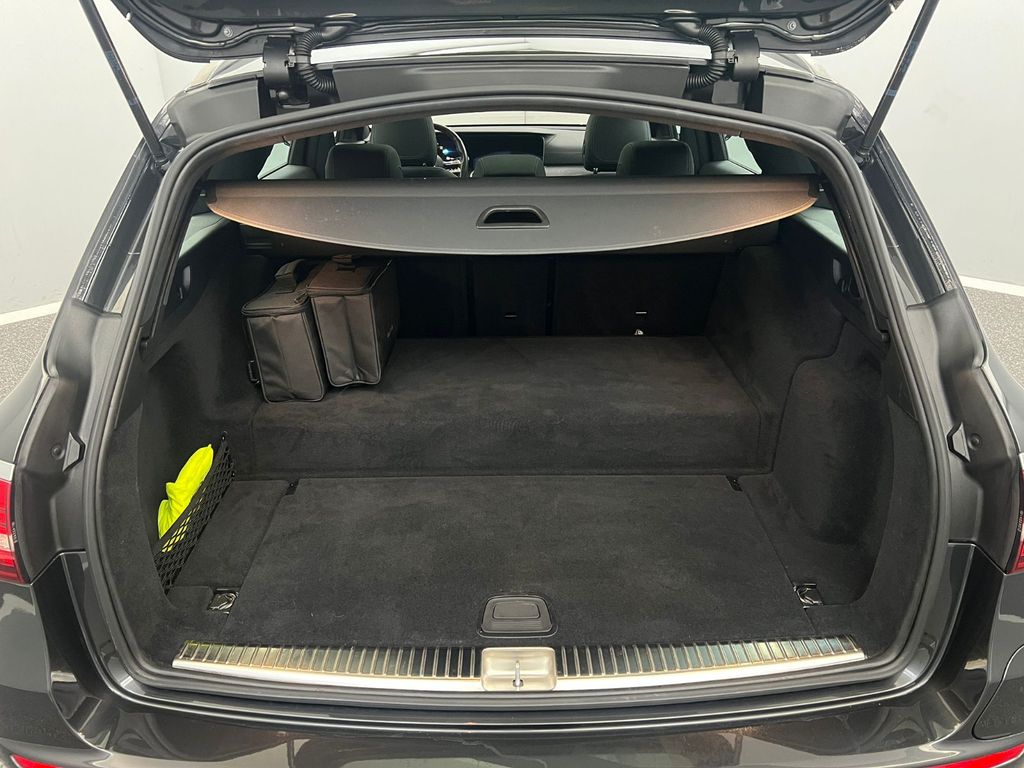 Mercedes-Benz E 300 2021