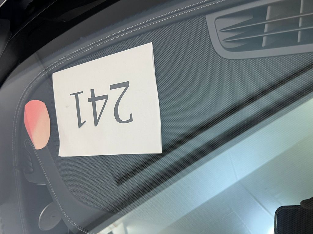 Mercedes-Benz E 300 2021