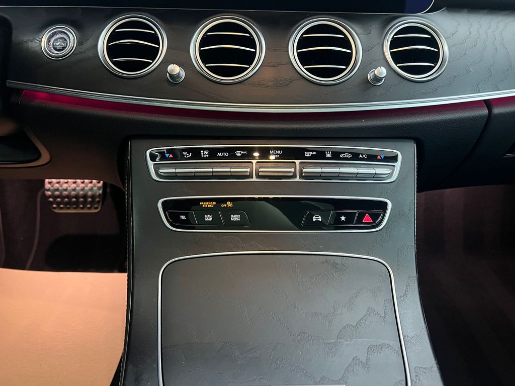 Mercedes-Benz E 300 2021