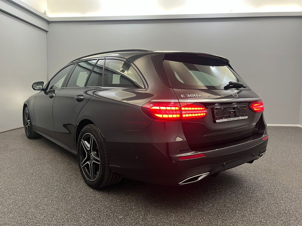 Mercedes-Benz E 300 2021