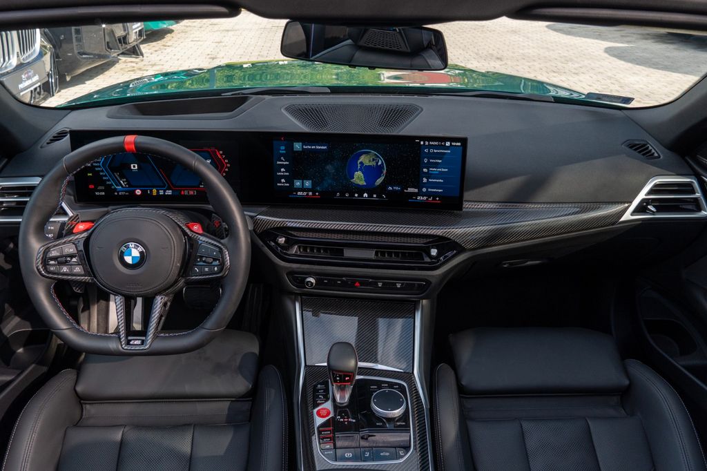 BMW M4 2025