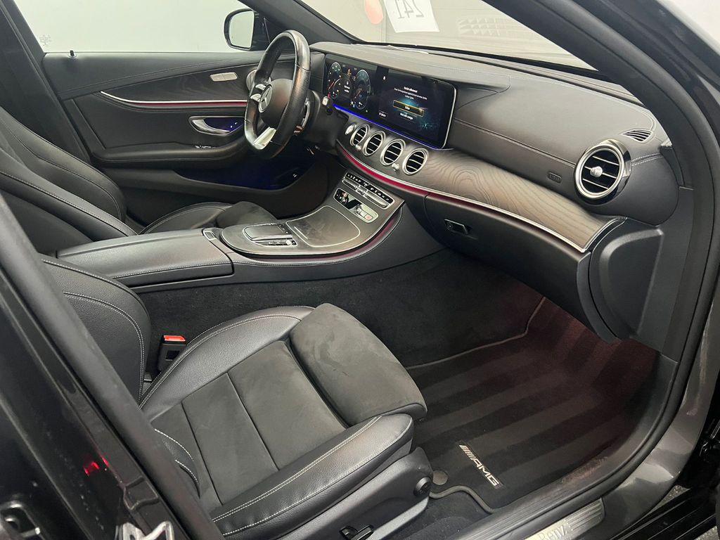 Mercedes-Benz E 300 2021