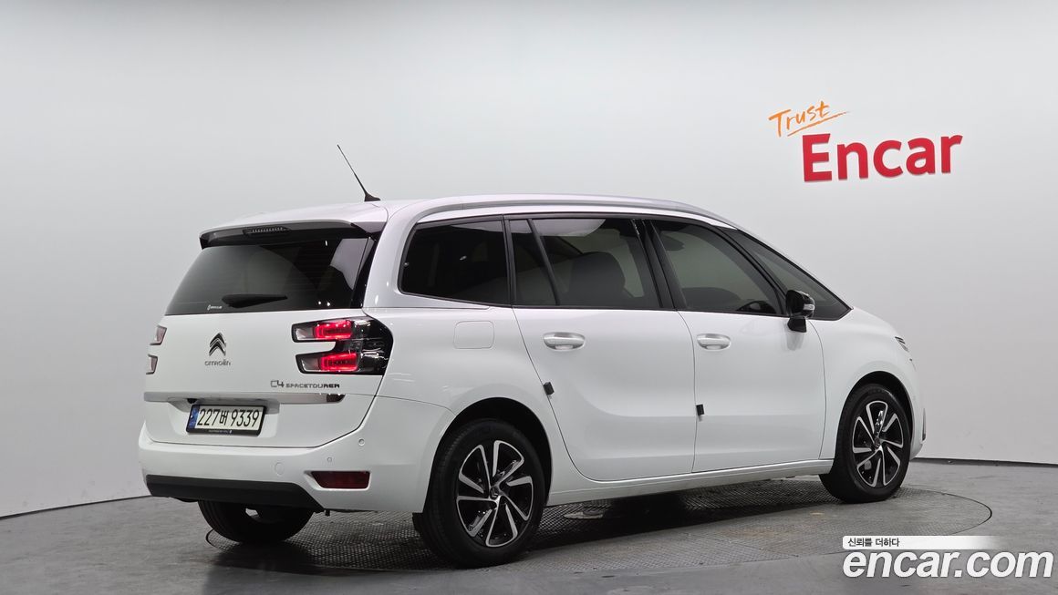 Citroen-DS C4 SpaceTourer 2021